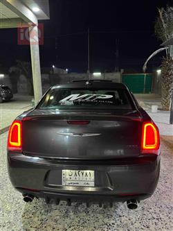 كرايسلر 300